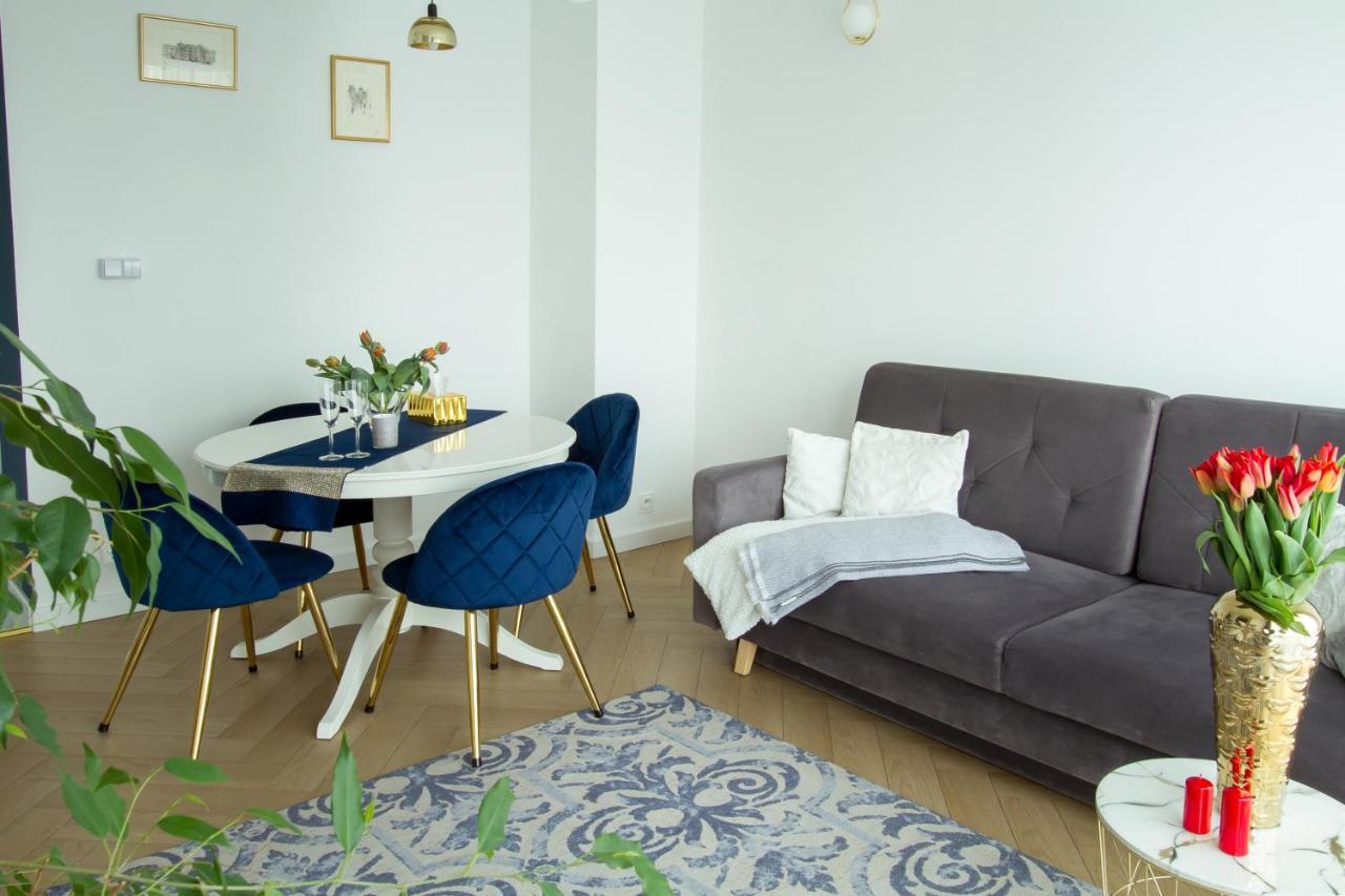 Nowy Apartment Przy Placu Szembeka 华沙 外观 照片