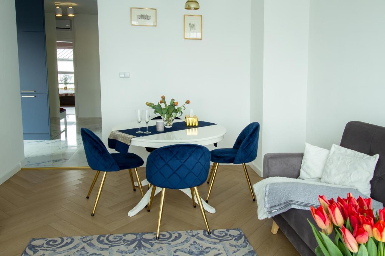 Nowy Apartment Przy Placu Szembeka 华沙 外观 照片