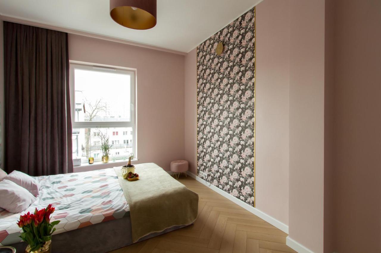 Nowy Apartment Przy Placu Szembeka 华沙 外观 照片